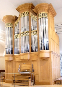 Am Silvesterabend findet zum Jahresausklang in der Annakirche ein Orgelkonzert statt